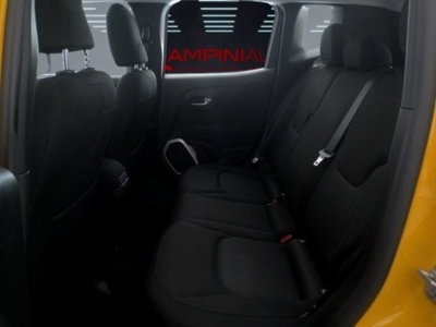 Jeep Renegade 1.6 Mjt DDCT 120 CV Business (17)