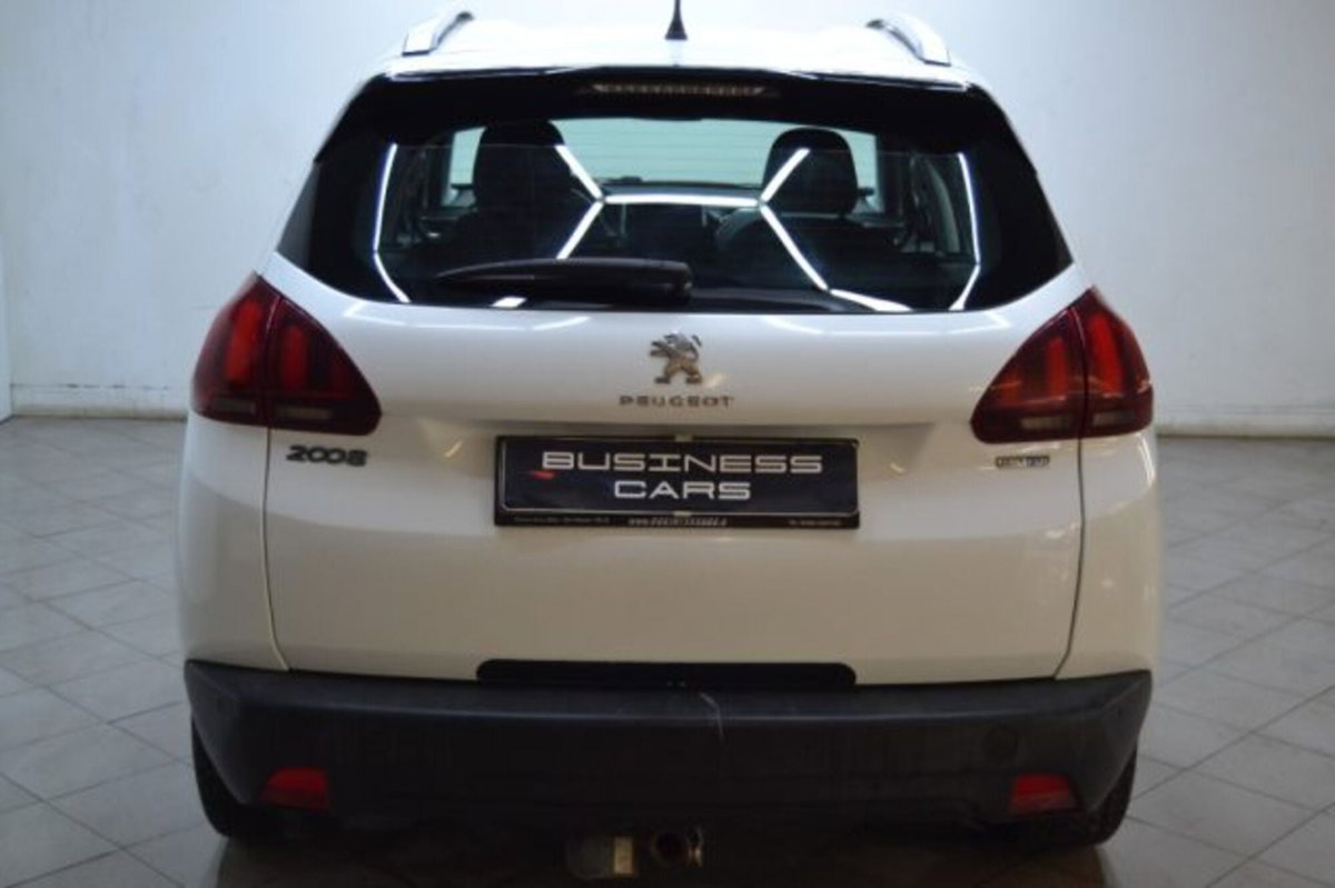 Peugeot 2008 75 Active (3)