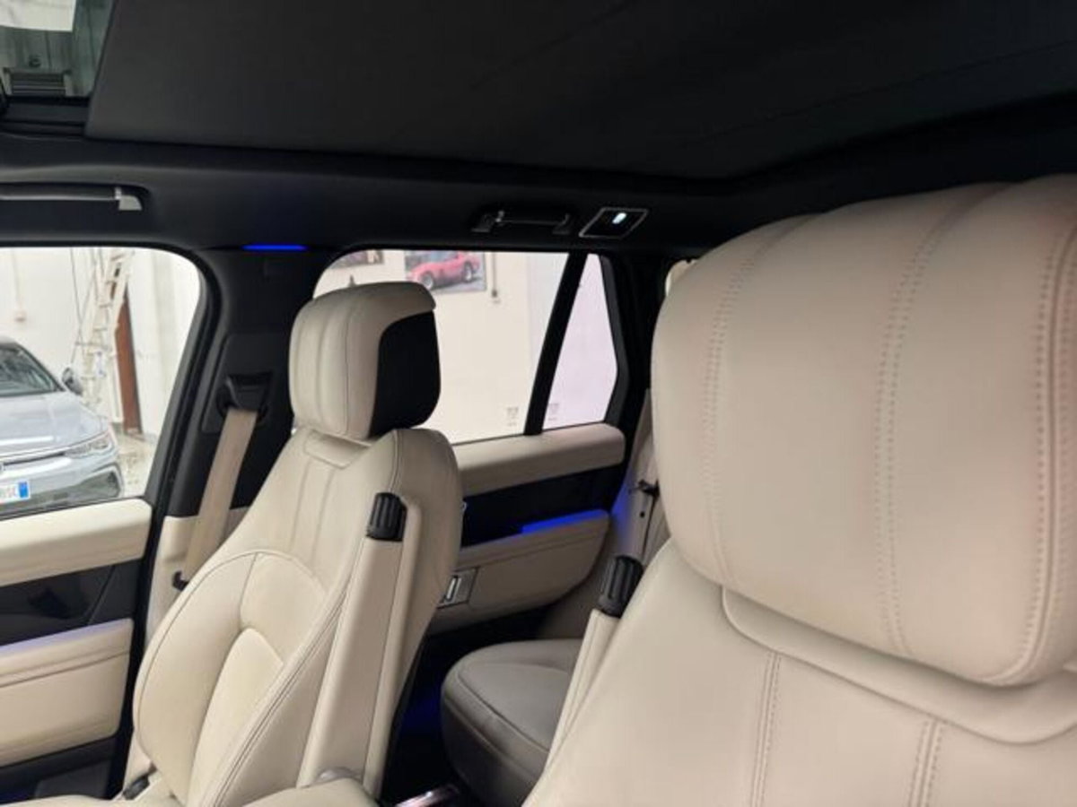 Land Rover Range Rover 3.0 SDV6 Vogue (11)