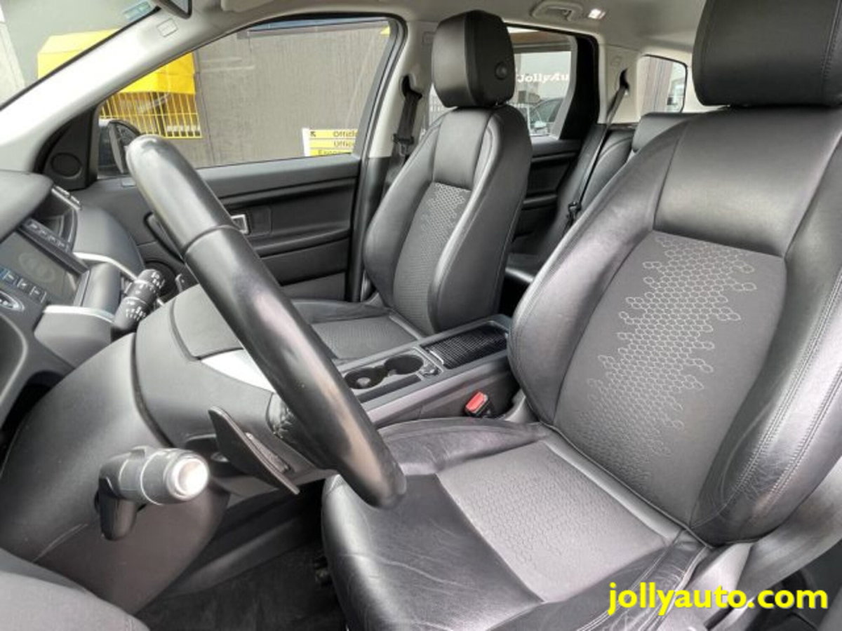 Land Rover Discovery Sport 2.0 TD4 180 CV SE (14)