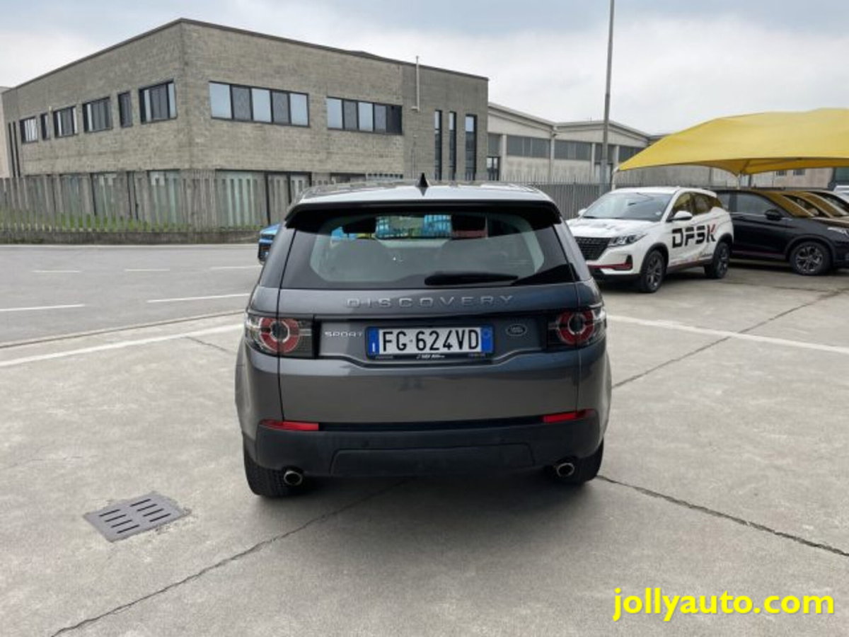 Land Rover Discovery Sport 2.0 TD4 180 CV SE (7)