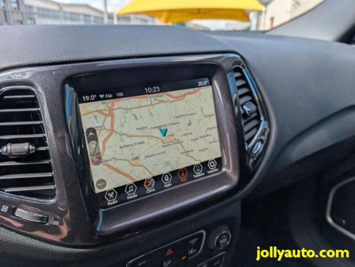 Jeep Compass 1.3 T4 240CV PHEV AT6 4xe S (18)