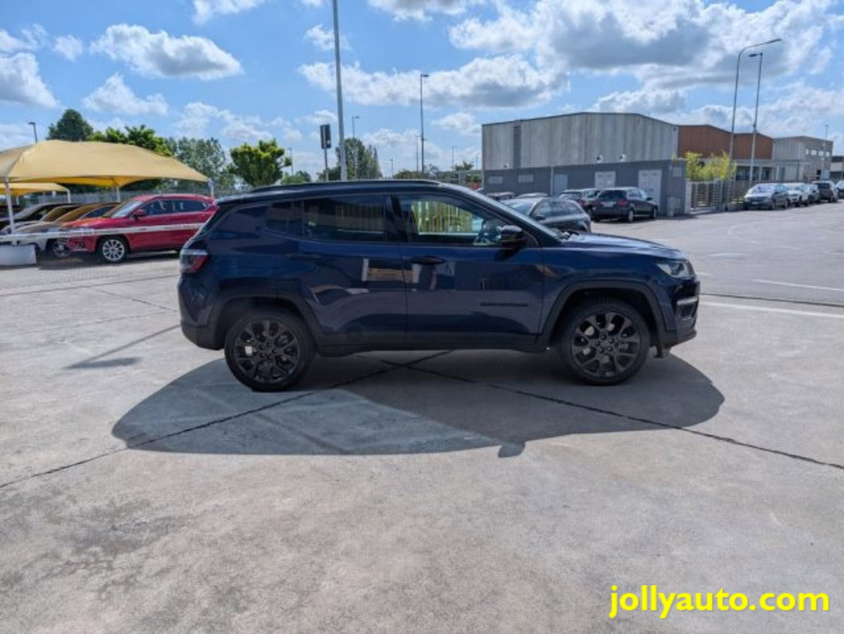 Jeep Compass 1.3 T4 240CV PHEV AT6 4xe S (4)