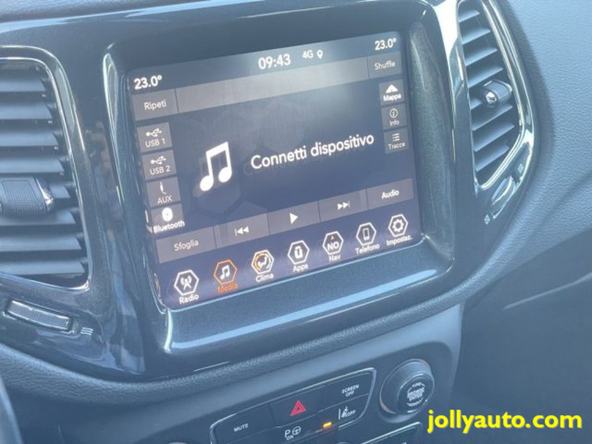 Jeep Compass 1.3 T4 240CV PHEV AT6 4xe S (15)