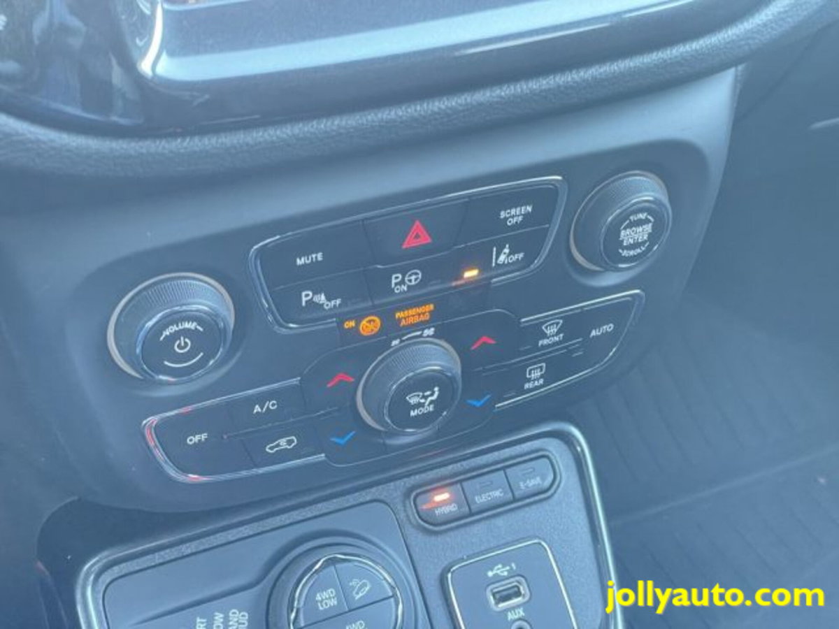 Jeep Compass 1.3 T4 240CV PHEV AT6 4xe S (17)