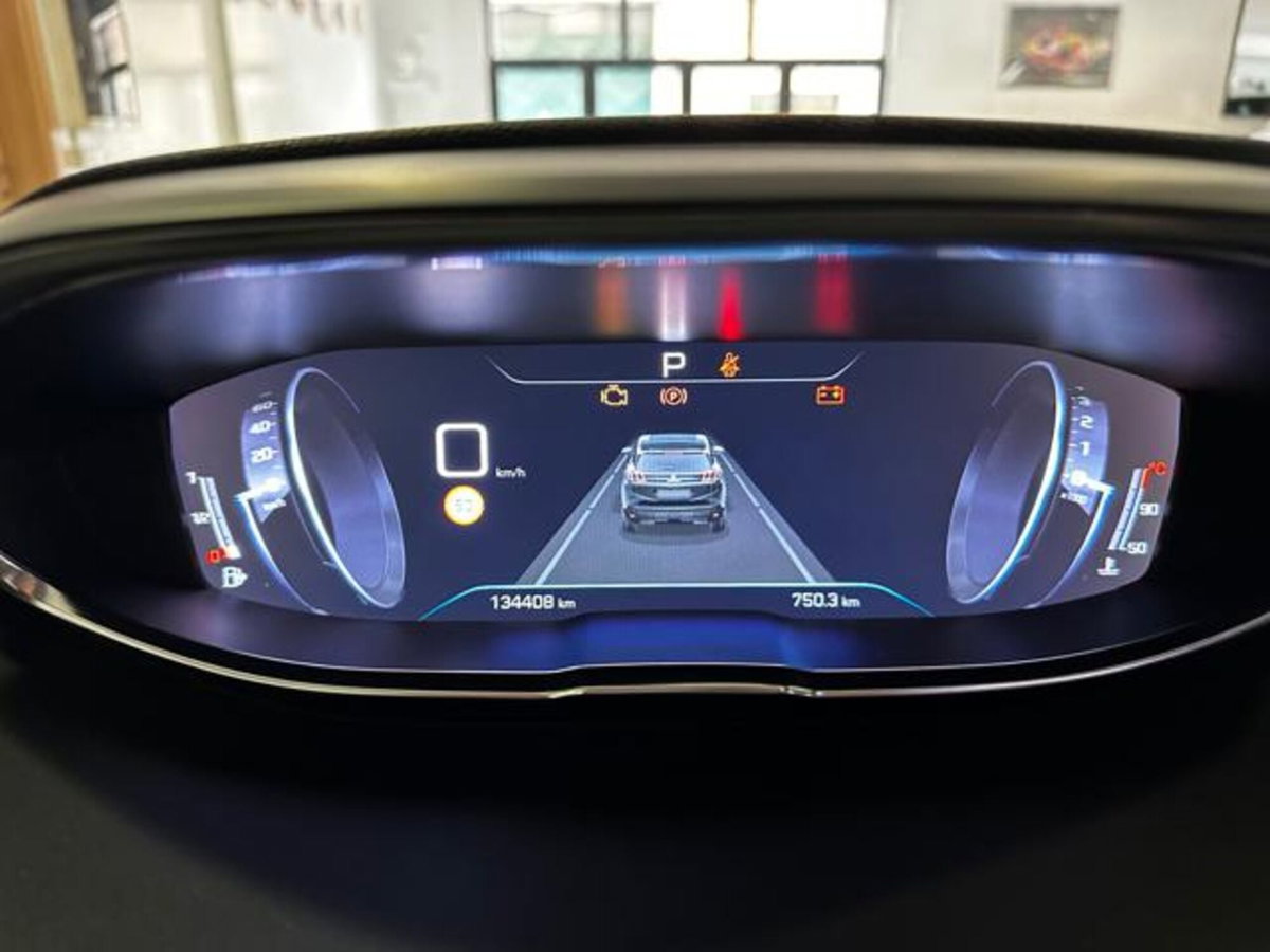 Peugeot 3008 BlueHDi 130 S&S GT (11)