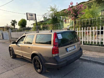 Volvo V70 2.4 D5 20V cat (3)