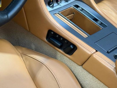 Aston Martin DB9 DB9 Volante (10)