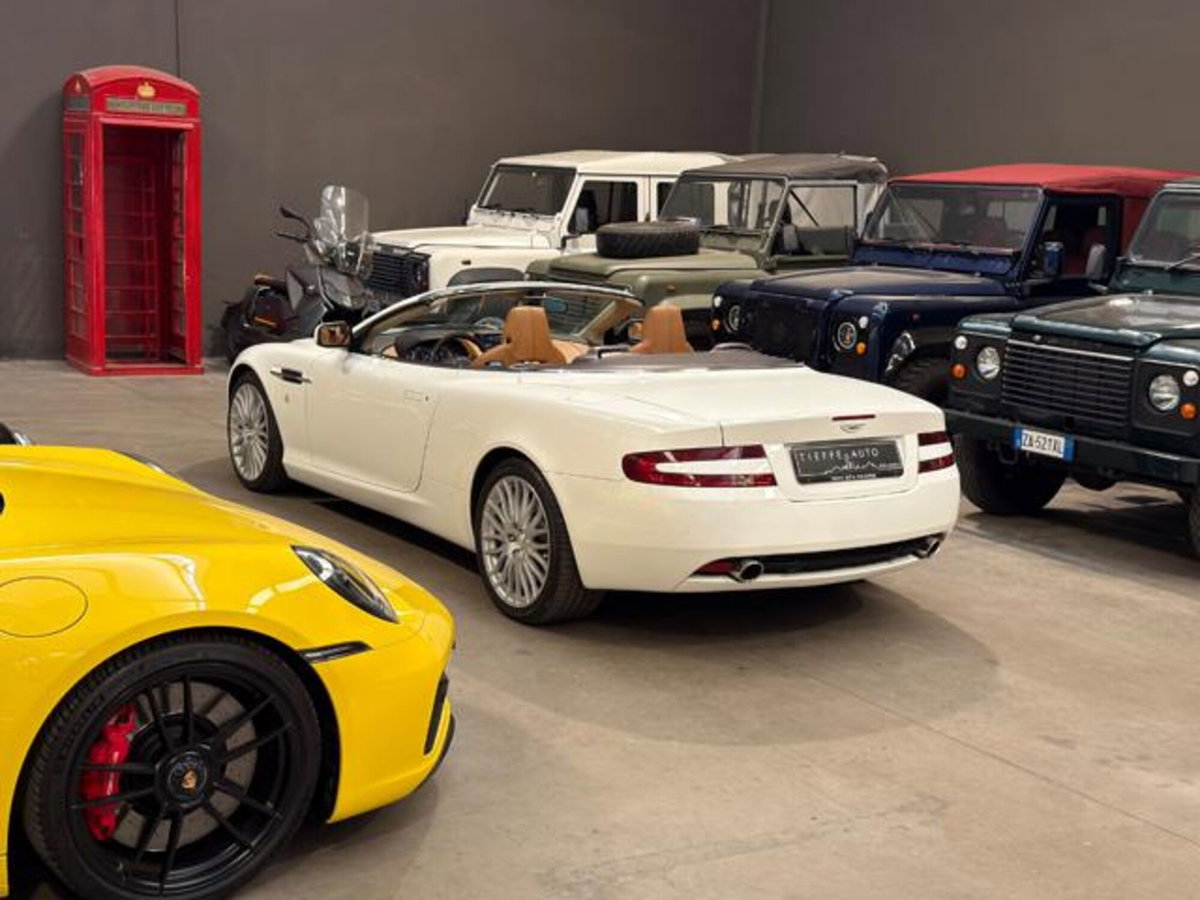 Aston Martin DB9 DB9 Volante (6)