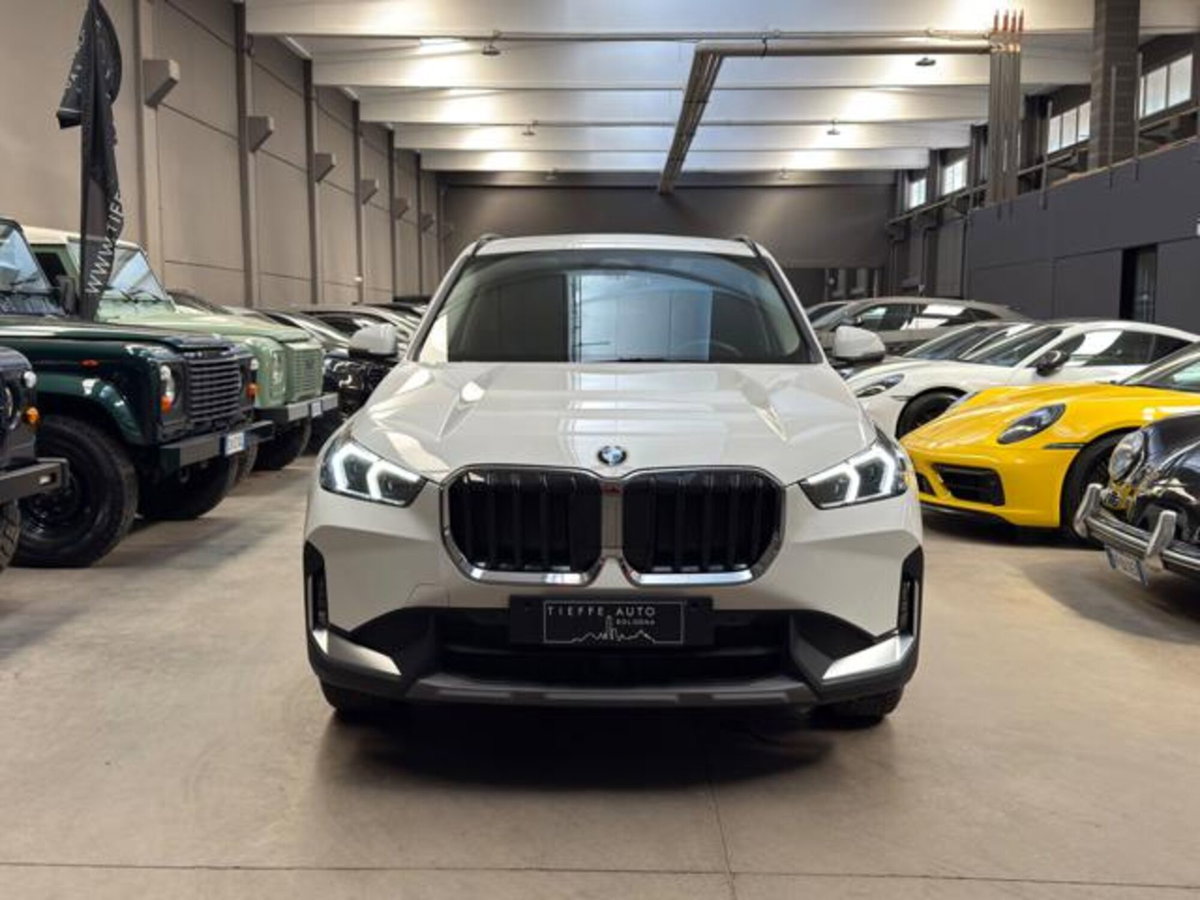 BMW X1 sDrive 18d xLine (2)
