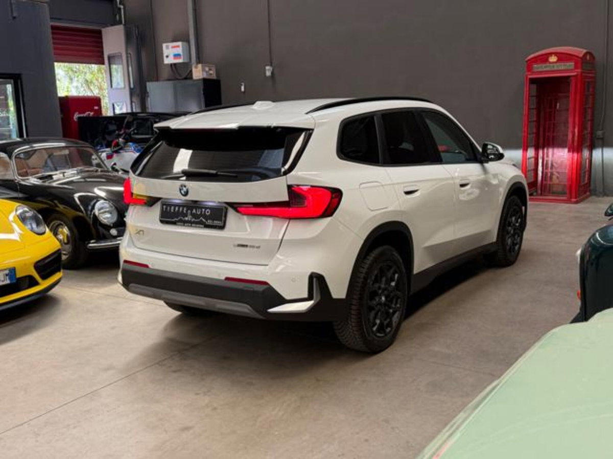 BMW X1 sDrive 18d xLine (4)