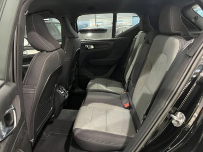 Volvo XC40 B3 automatico Core (15)