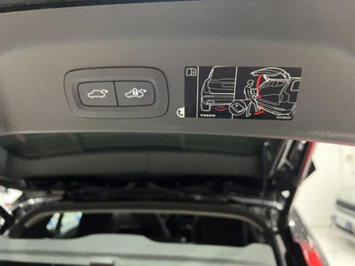 Volvo XC40 T4 Recharge Plug-in Hybrid Inscription Expression (6)