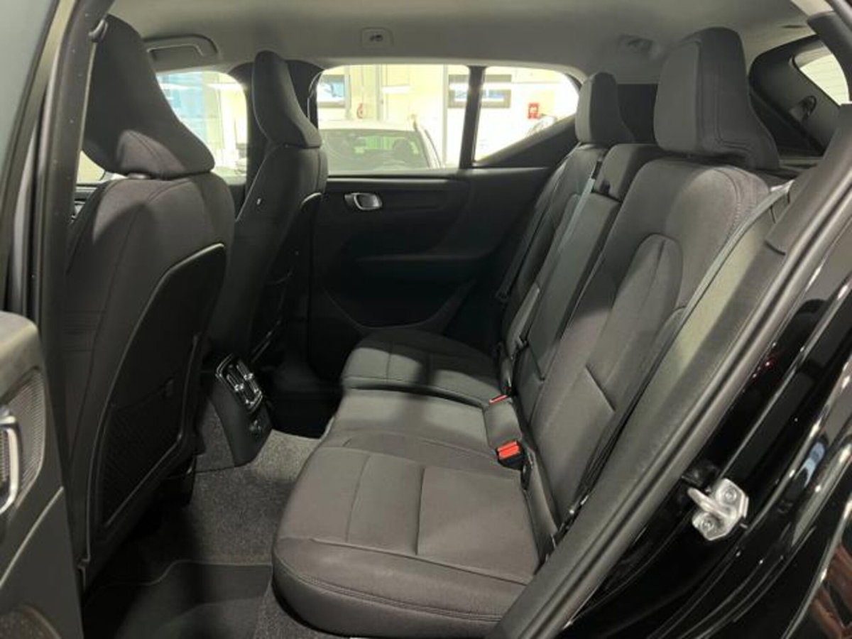 Volvo XC40 T4 Recharge Plug-in Hybrid Inscription Expression (7)