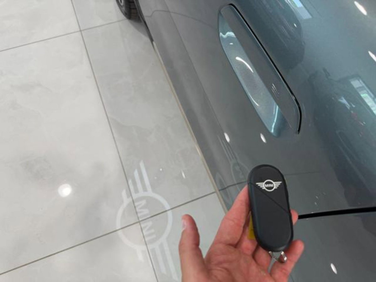 MINI Mini Countryman E Favoured (7)