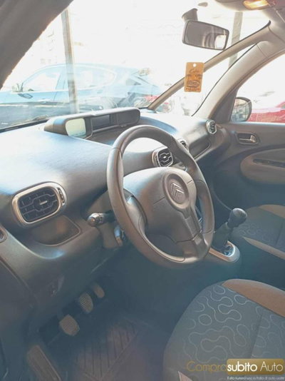 Citroen C3 Picasso 1.4 VTi 95 Exclusive Style (12)