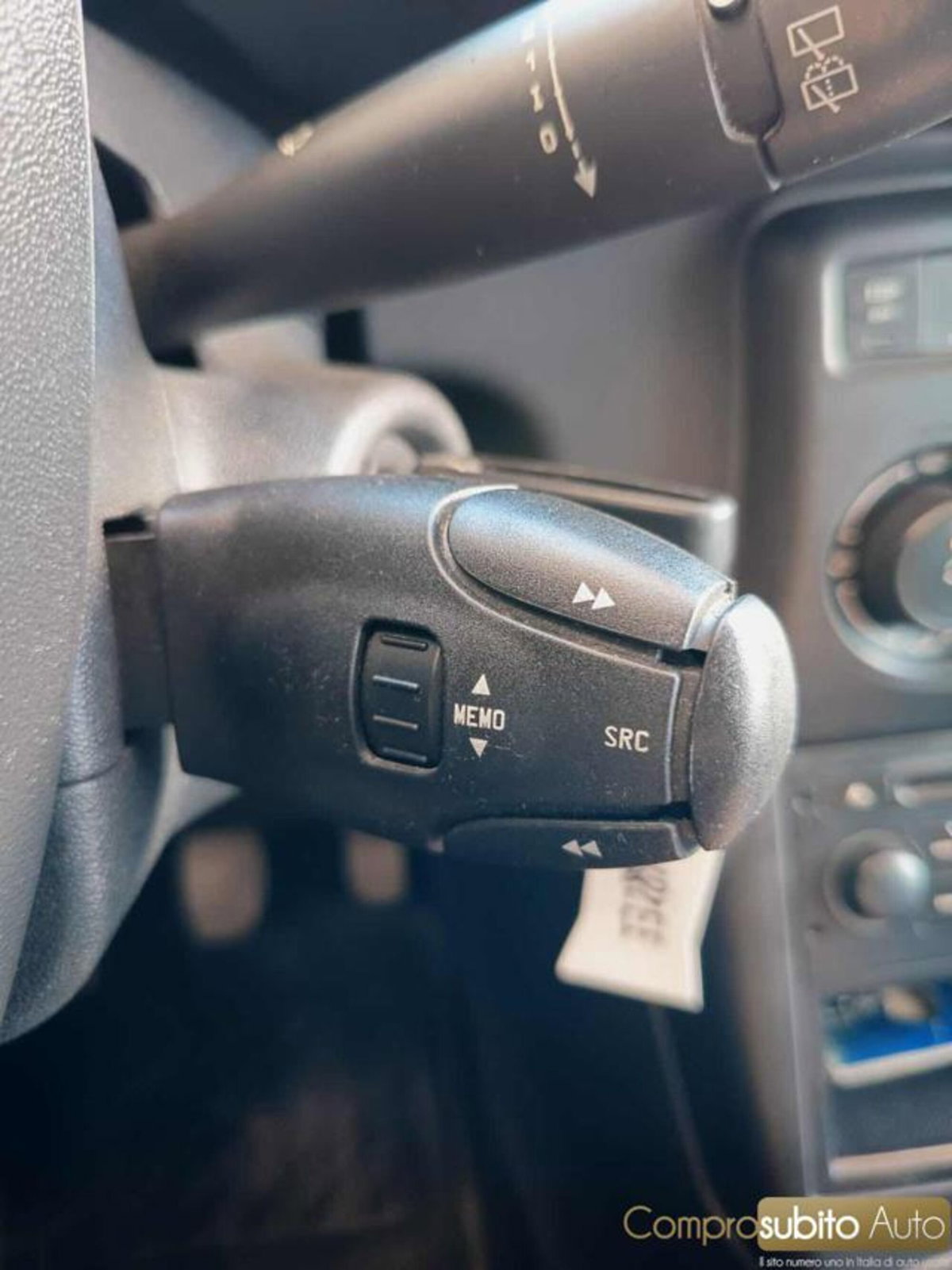 Citroen C3 Picasso 1.4 VTi 95 Exclusive Style (13)