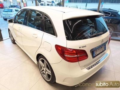 Mercedes-Benz Classe B 180 d Premium (5)
