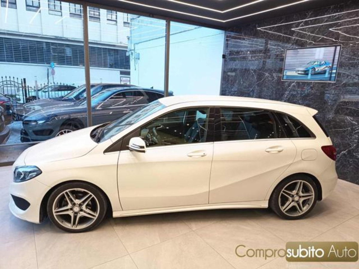Mercedes-Benz Classe B 180 d Premium (7)