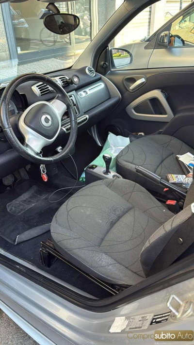smart Fortwo 1000 52 kW MHD coupé passion (4)
