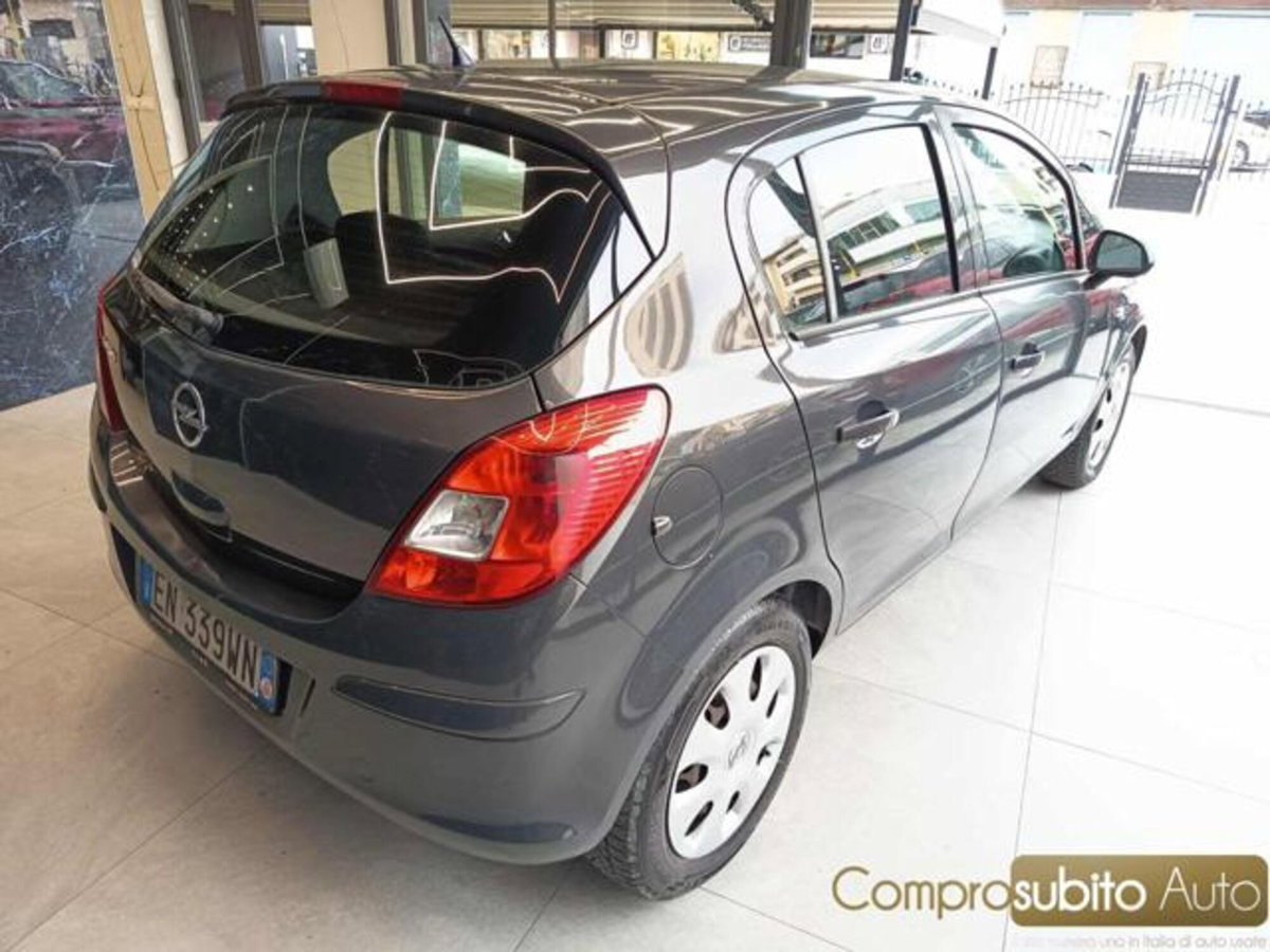 Opel Corsa 1.0 12V 5 porte Ecotec (4)