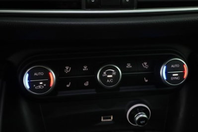 Alfa Romeo Stelvio Stelvio 2.2 Turbodiesel 210 CV AT8 Q4 Ti (13)