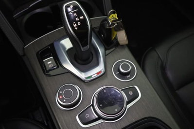 Alfa Romeo Stelvio Stelvio 2.2 Turbodiesel 210 CV AT8 Q4 Ti (14)