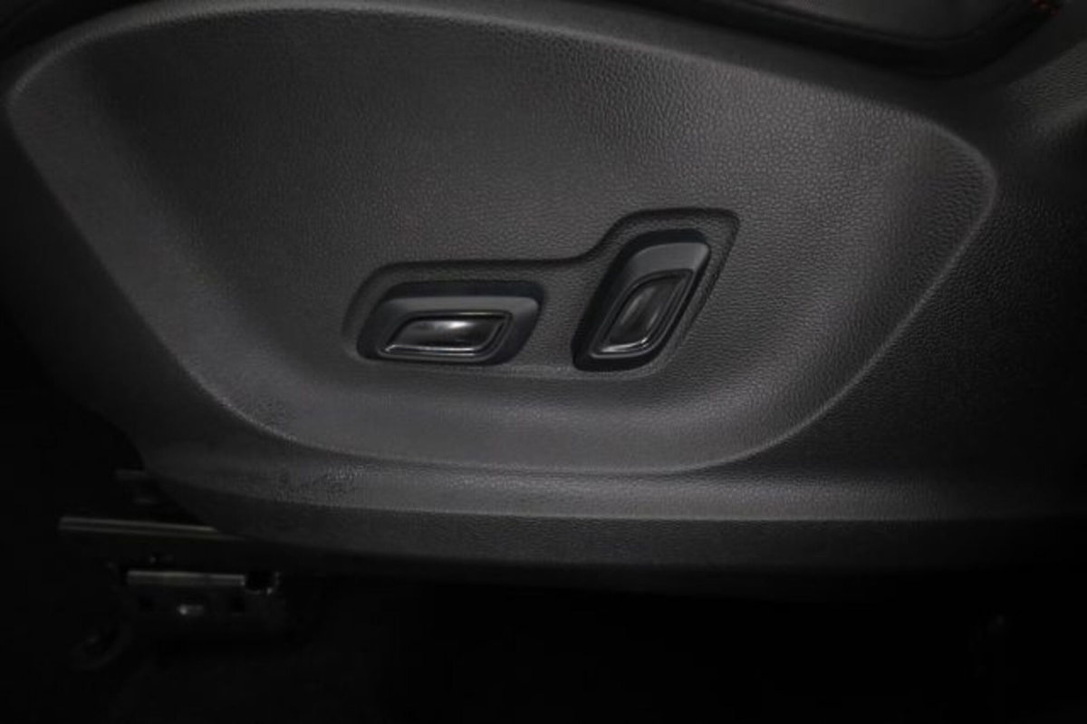 Mg ZS ZS 1.5 Luxury (13)