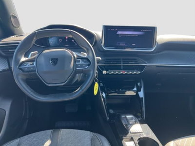 Peugeot 2008 PureTech 130 S&S EAT8 Allure Pack (11)