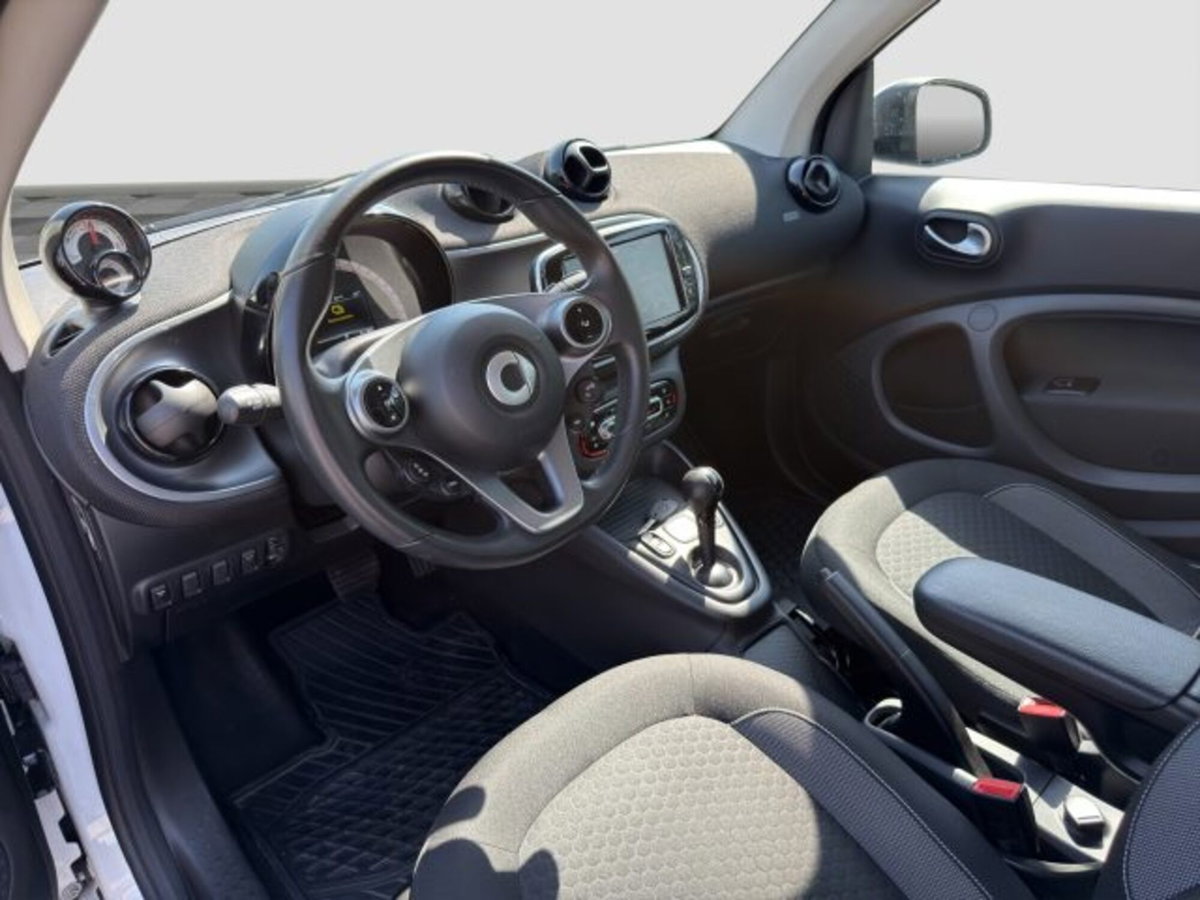 smart Fortwo EQ Passion (9)