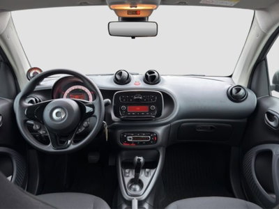 smart Fortwo EQ Racingreen (22kW) (11)