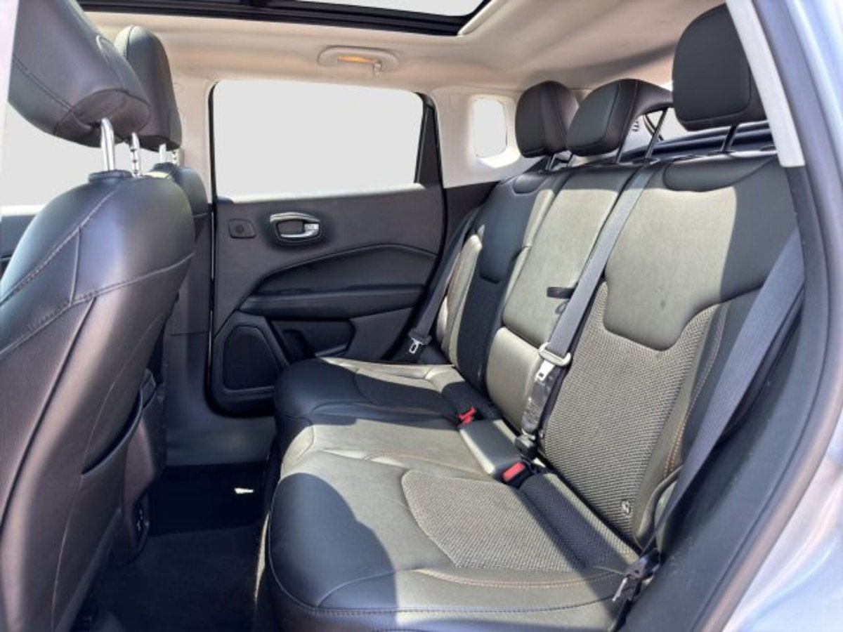 Jeep Compass 1.6 Multijet II 2WD Limited (11)