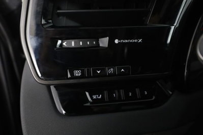 Lexus RX L Hybrid Luxury (17)