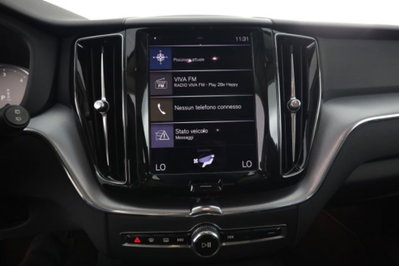 Volvo XC60 B4 Geartronic Momentum Pro (11)