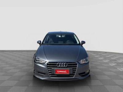 Audi A3 1.6 TDI Young (8)