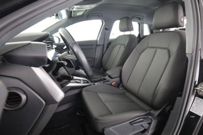 Audi A3 Sportback 30 TFSI S tronic Business (2)