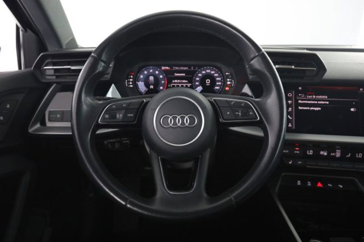 Audi A3 Sportback 30 TFSI S tronic Business (5)