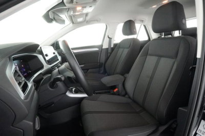 Volkswagen T-Roc 2.0 tdi Life 150cv dsg (2)