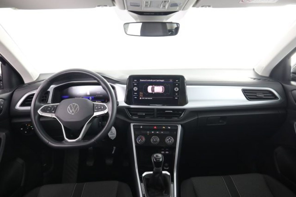 Volkswagen T-Roc 1.0 TSI Life (4)