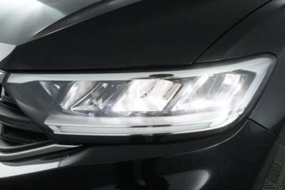 Volkswagen T-Roc 2.0 tdi Life 150cv dsg (9)