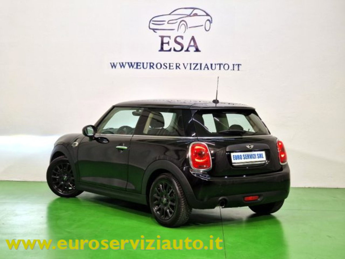 MINI Mini 1.2 One 75 CV (4)