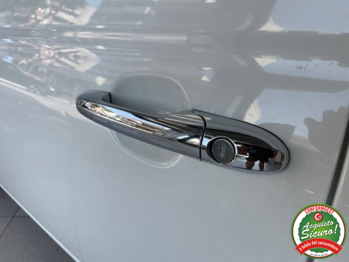Fiat 500 1.0 Hybrid Club (18)
