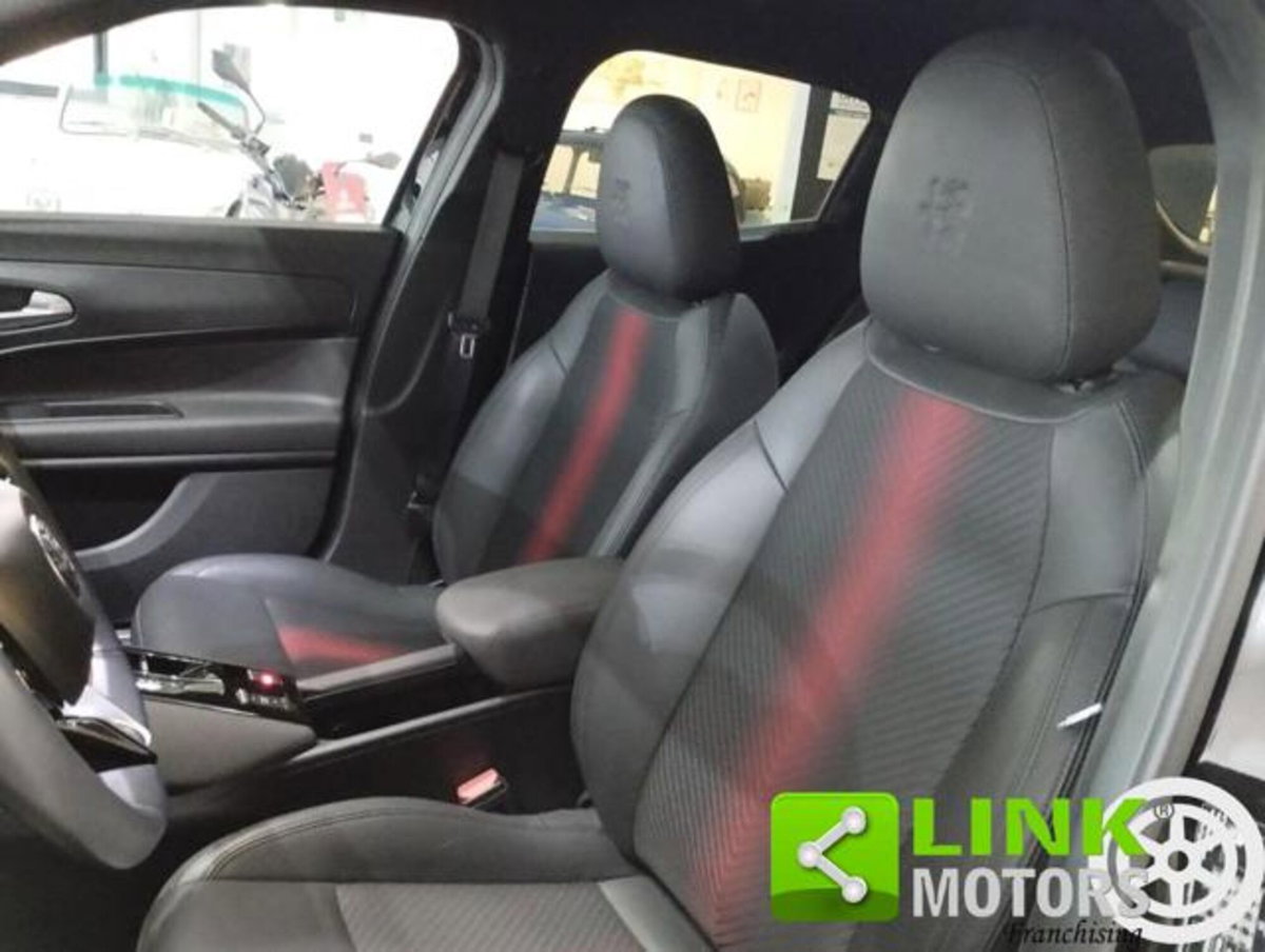 Alfa Romeo Junior elettrica Speciale 156cv (12)