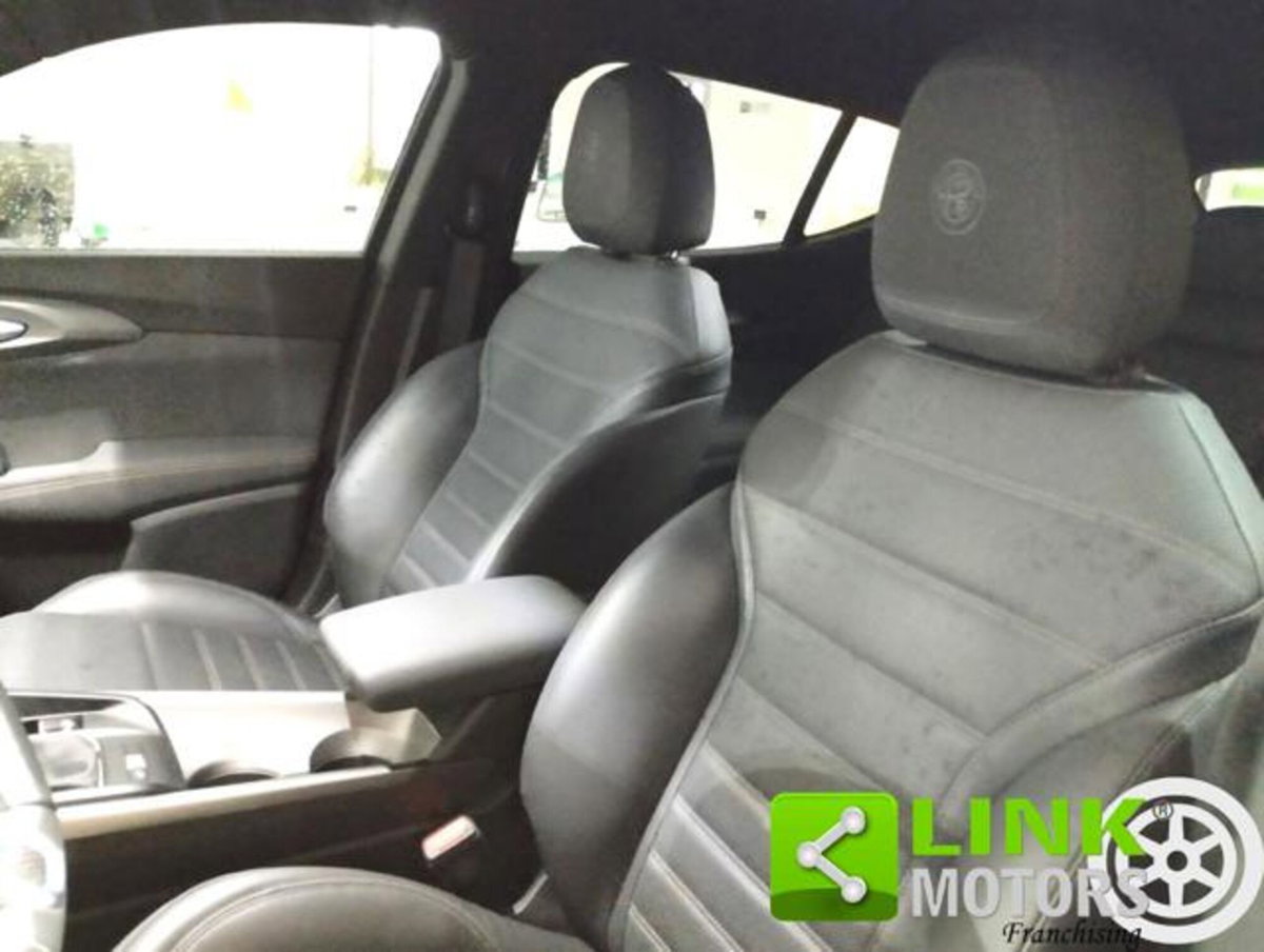 Alfa Romeo Tonale 1.5 hybrid Sprint 130cv tct7 (10)