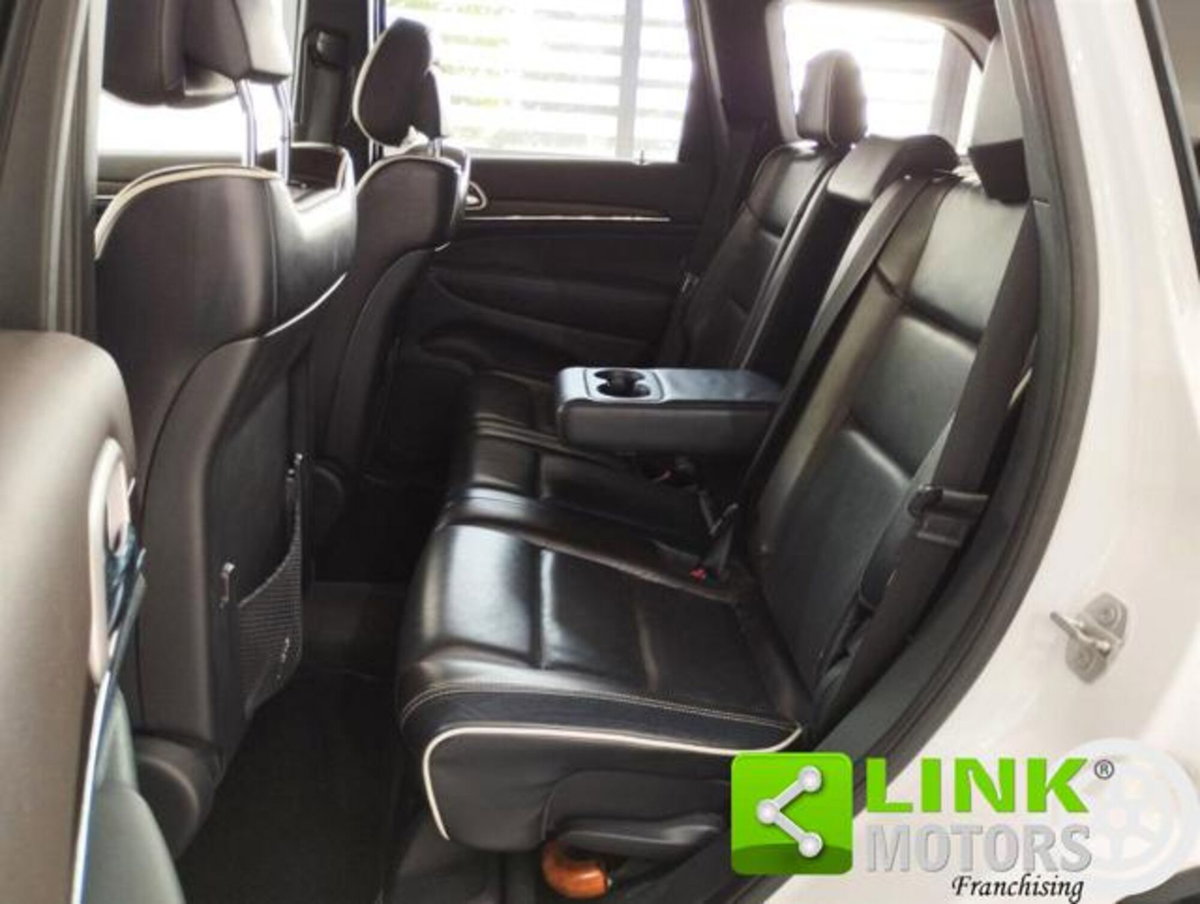 Jeep Grand Cherokee 3.0 V6 CRD 250 CV Multijet II Overland (11)