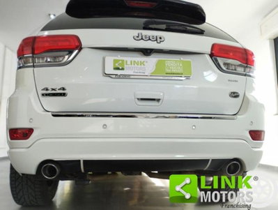 Jeep Grand Cherokee 3.0 V6 CRD 250 CV Multijet II Overland (15)