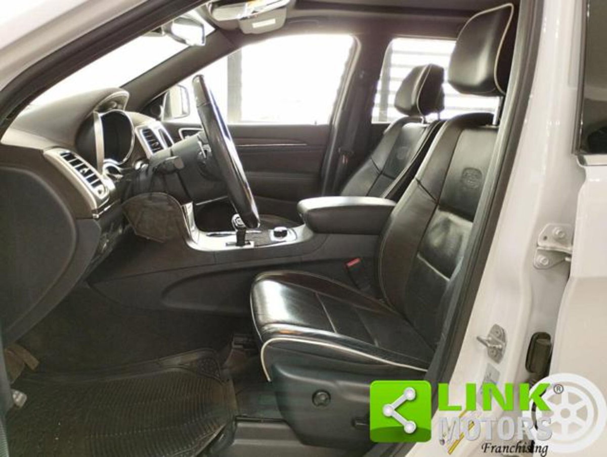Jeep Grand Cherokee 3.0 V6 CRD 250 CV Multijet II Overland (5)