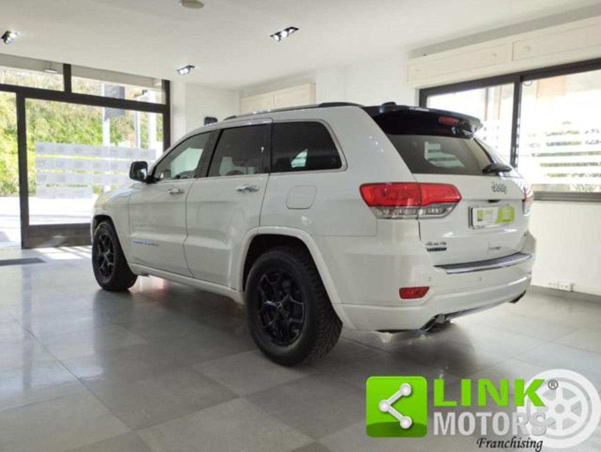 Jeep Grand Cherokee 3.0 V6 CRD 250 CV Multijet II Overland (8)