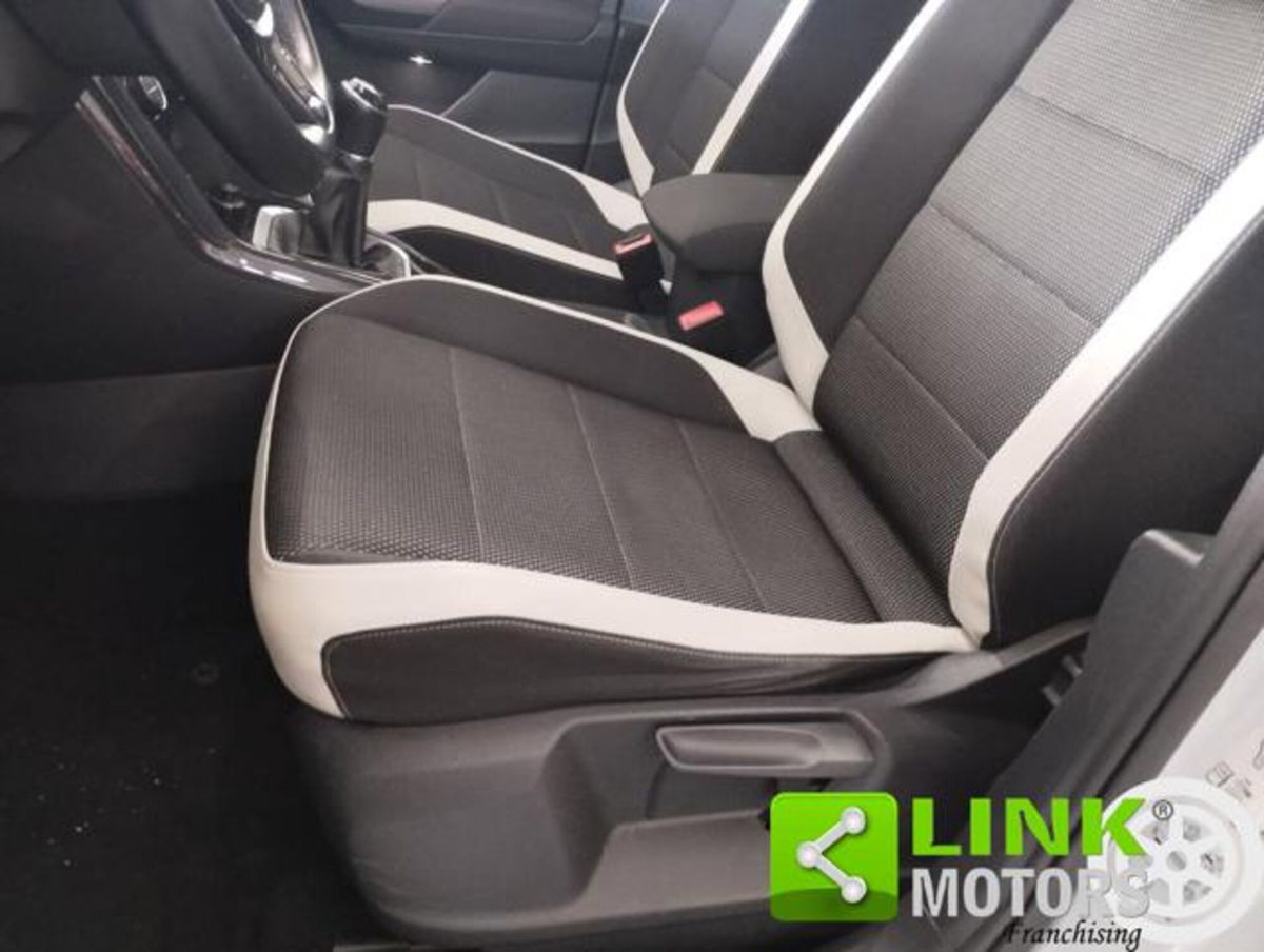 Volkswagen T-Roc 1.6 TDI SCR Advanced BlueMotion Technology (8)
