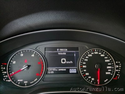 Audi Q5 2.0 TDI 150 CV quattro Business (13)